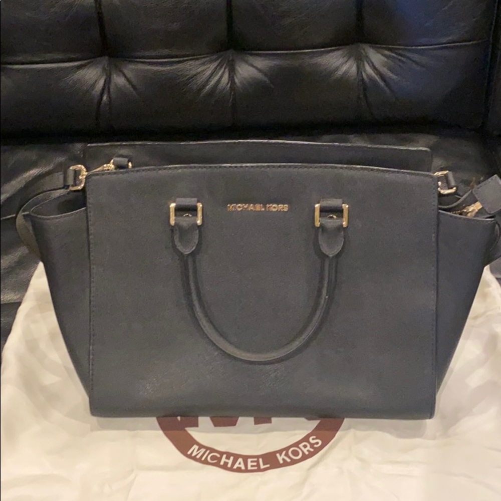 Micheal Micheal Kors Large Selma Handbag